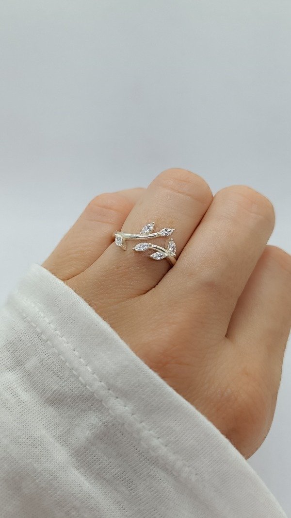 Producto - Anillo enredadera
