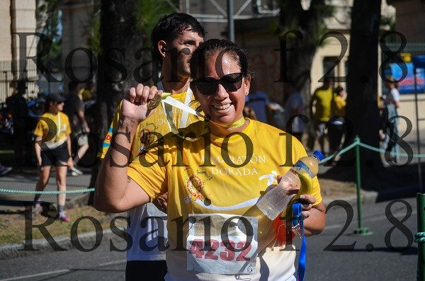 Producto - Carrera dorada 105