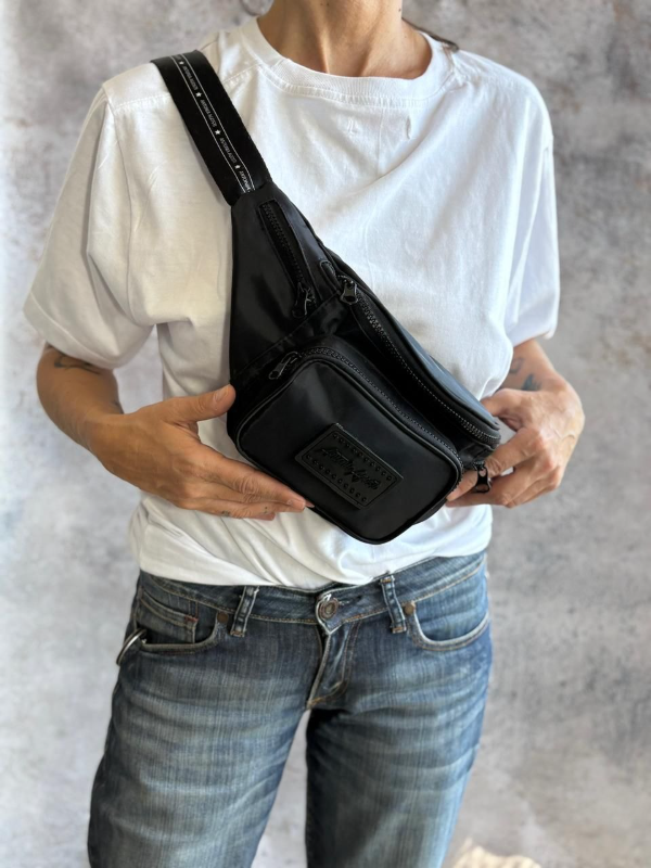 Producto - Riñonera Montreal AA131