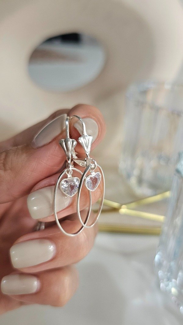 Producto - Aros brisura con corazon colgante y oval 4cm. Plata