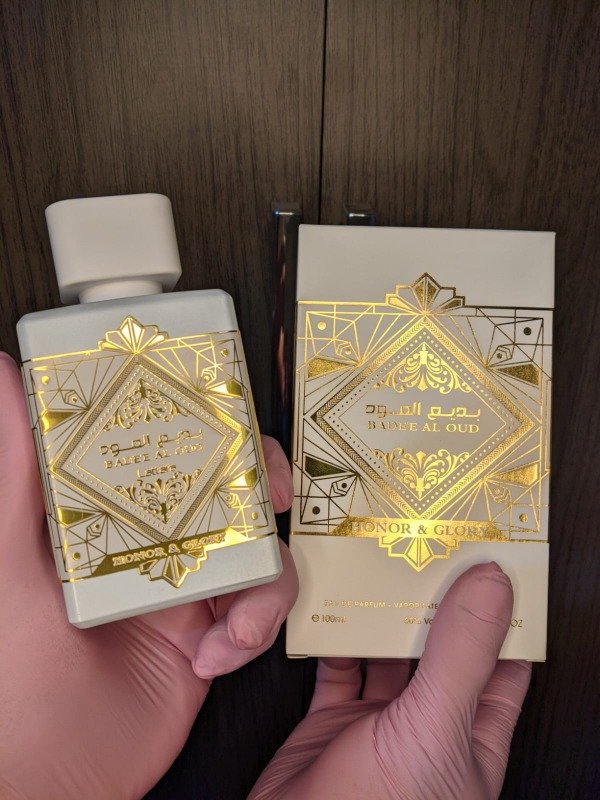 Producto - Badee al Oud Honor y Glory Lattafa