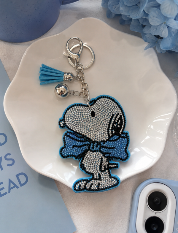 Producto - Charm Glam Snoopy