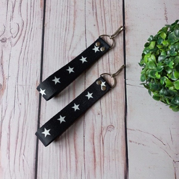 Producto - Llavero Estrellas / fondo negro