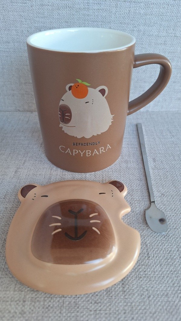 Producto - Taza capibara con tapa - 1