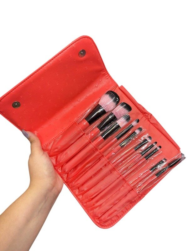 Producto - Set de brochas con estuche tipo sobre