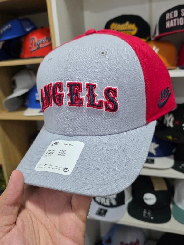 Producto - California Angels Cooperstown Collection Nike Flex Talle M/L