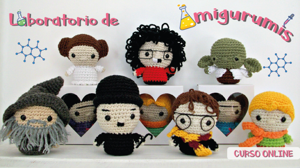 Laboratorio de Amigurumis - ONLINE - Mini Personajes - Universo Cora King