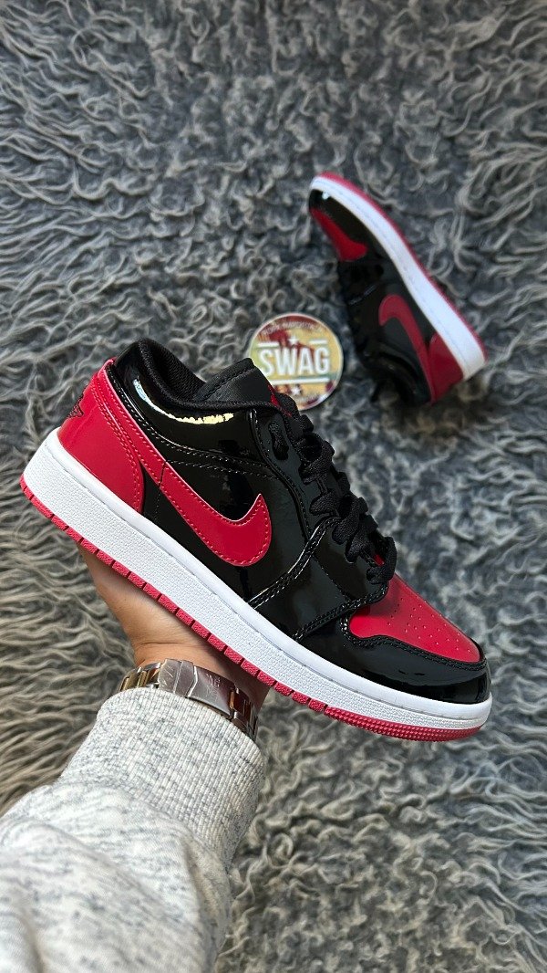 Producto - JORDAN RETRO 1 LOW BRED PATENT