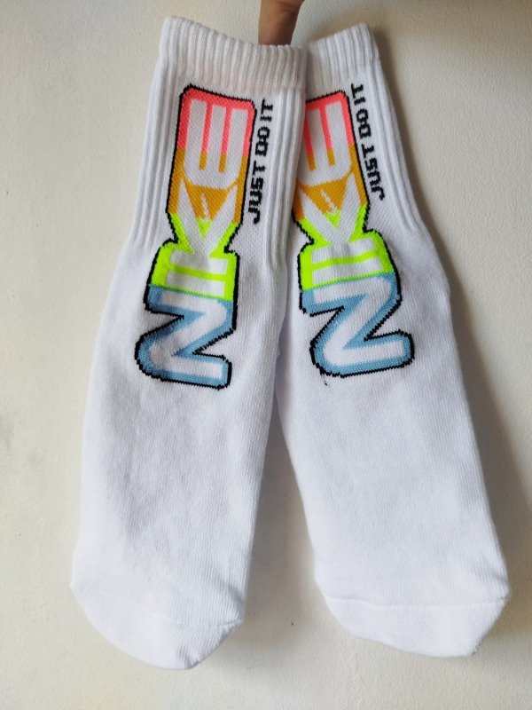 Producto - Tenis N rose ultra blanca multicolor