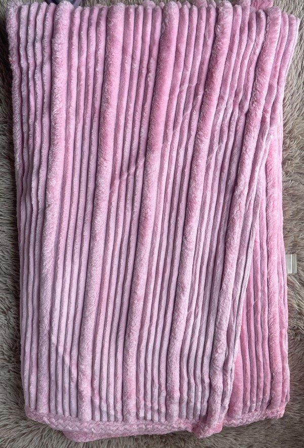 Producto - Manta relieve acanaladas lisas 2 1/2