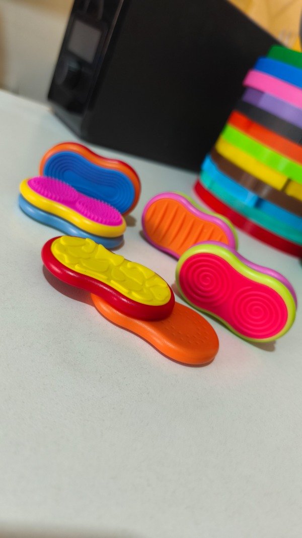 Producto - Juguete Sensorial deslizable con imanes