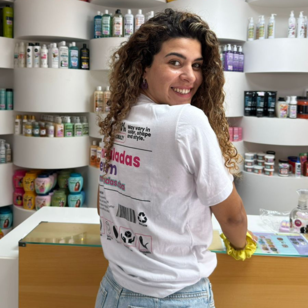 Producto - Remera Enruladas