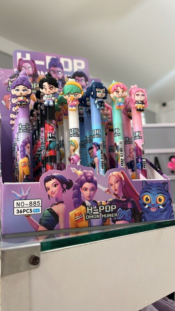 Producto - Lapicera de las guerreras k-pop con aplique