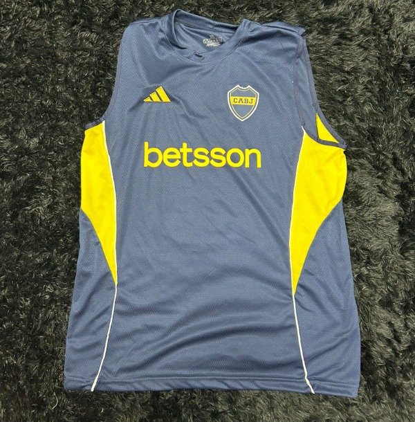 Producto - MUSCULOSA BOCA AZUL MARINO