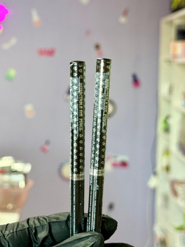 Producto - Lapiz delineador retractil