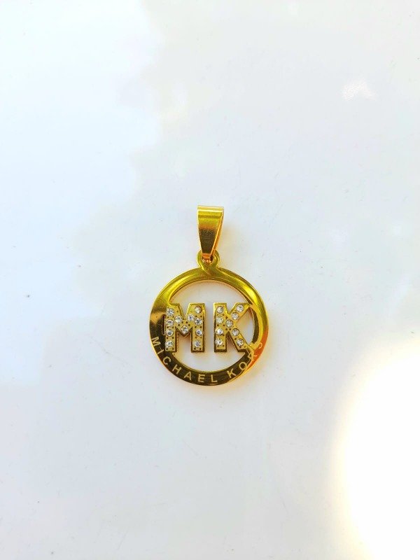 Producto - Dije Michael Kors