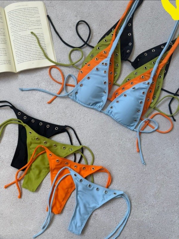 Producto - Bikini con tachas