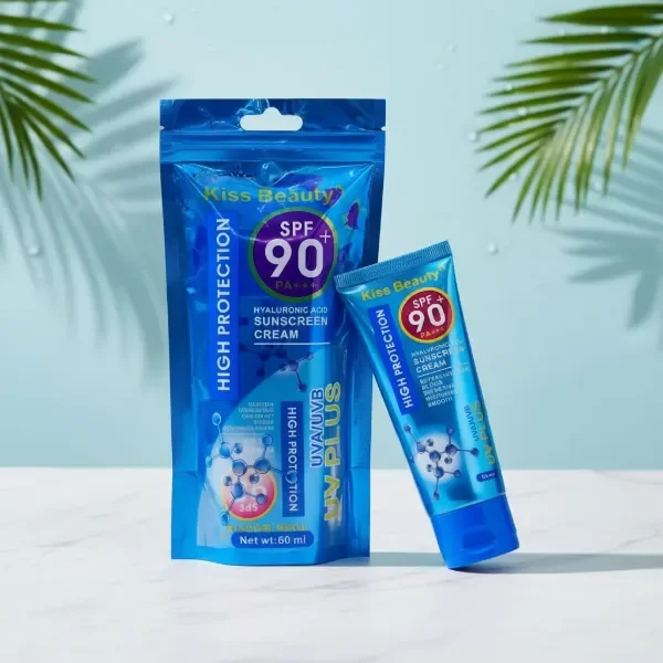 Producto - Protector solar 90fps hyaluronic acid con color - Kiss Beauty