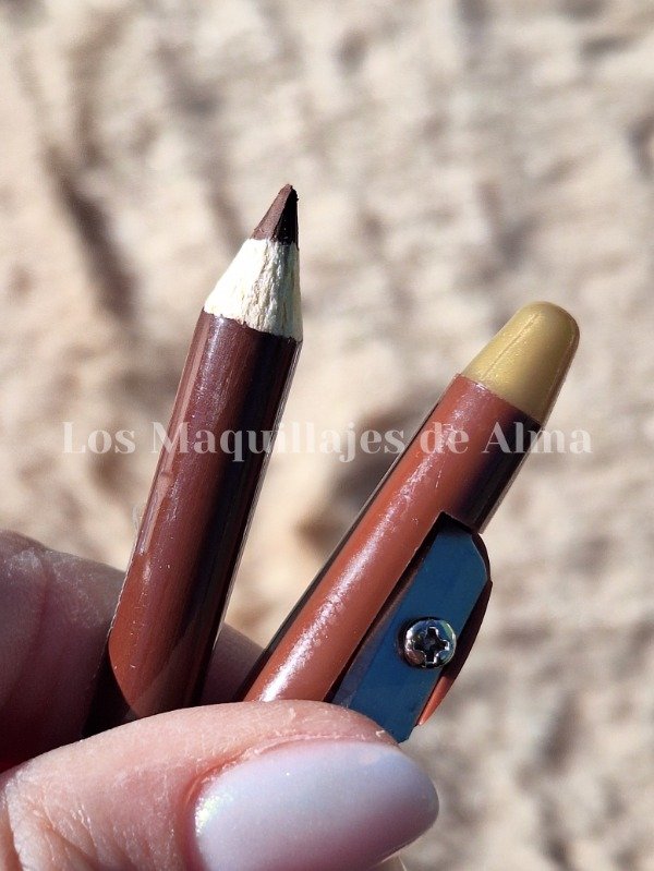 Producto - Delineador para Labios PINK 21 #04 ( con sacapuntas)
