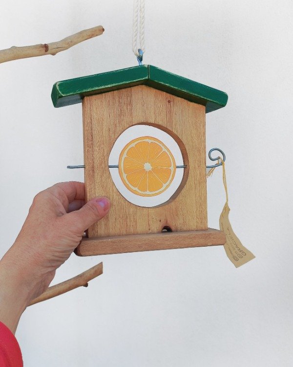 Producto - Comedero para frutas colgante