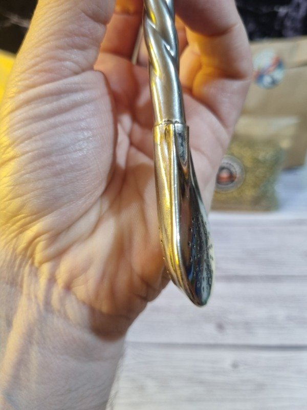 Producto - Bombillón Uruguayo de Caño Corto en Alpaca con Pico de Bronce Cincelado - 3