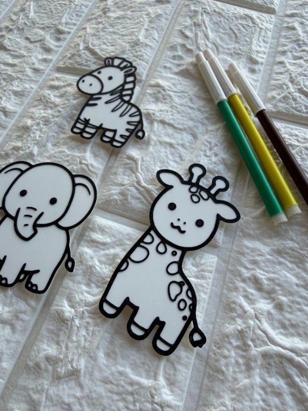 Producto - Personajes para colorear + fibras - 0