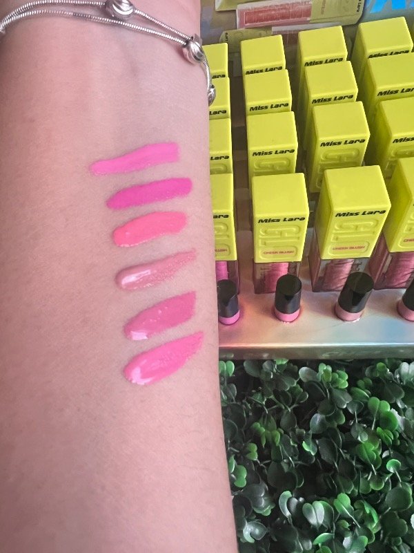 Producto - Gloss labial y rubor 2 en 1 Miss Lara - 2