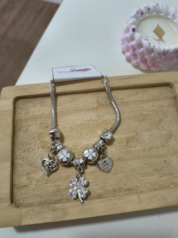 Producto - Pulsera trebol pando