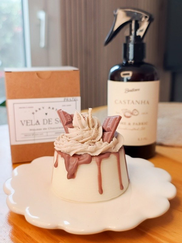 Producto - Box Aromático: Vela Pastel + Plato flor + Aromatizante + Tarjeta Dedicatoria - 1