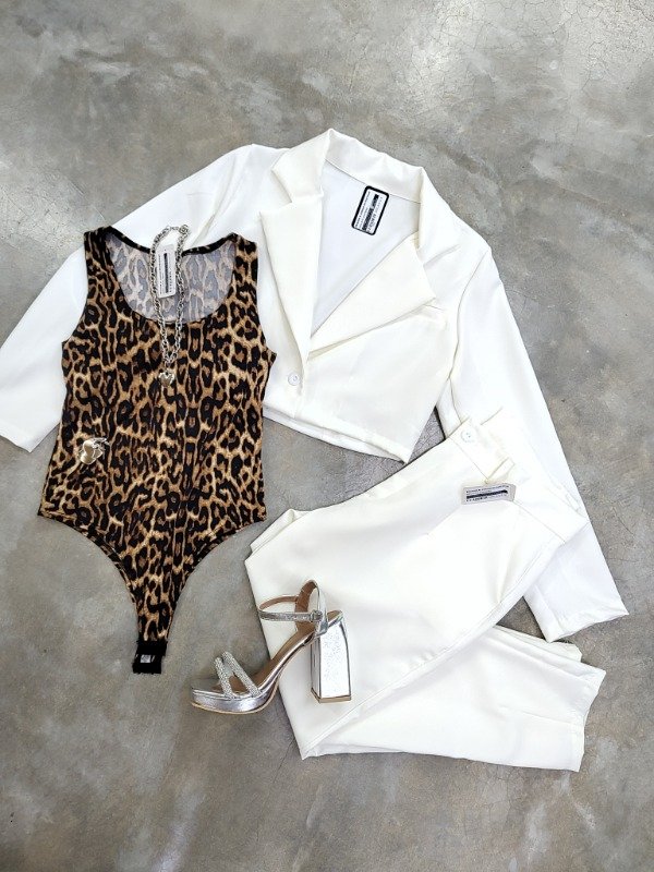 Producto - Conjunto Sastrero manteca