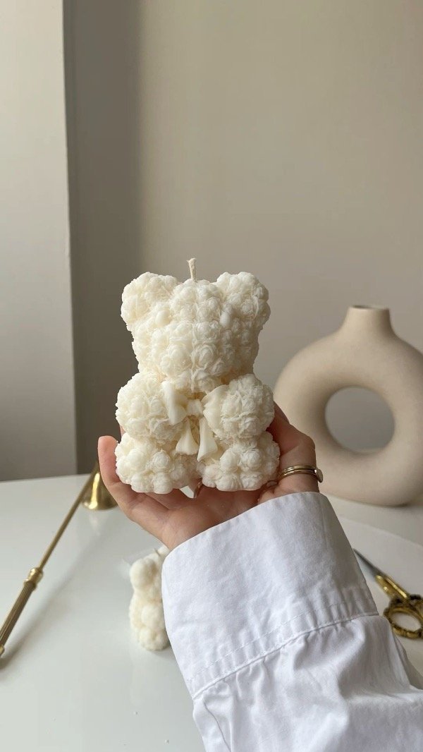 Producto - Vela oso de rosas con moño - sin aroma