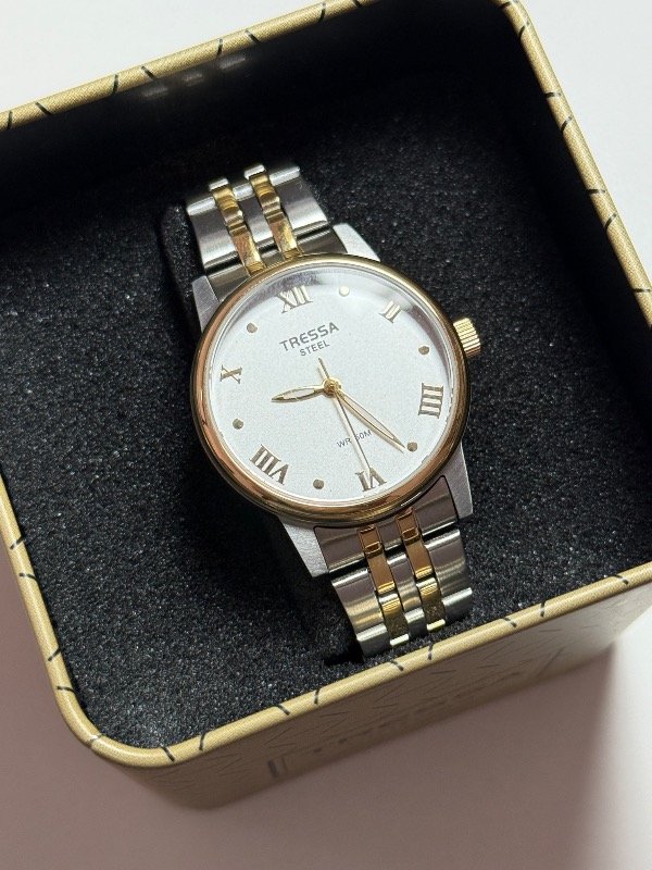 Producto - Reloj TRESSA fondo blanco - 1