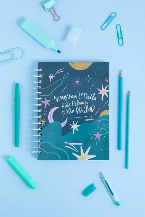 Producto - Cuaderno A5 - Ninguna estrella pide permiso para brillar