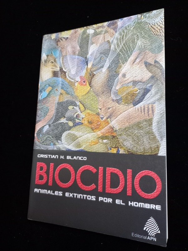 Producto - Biocidio: animales extintos por el hombre - Cristian H. Blanco - 1