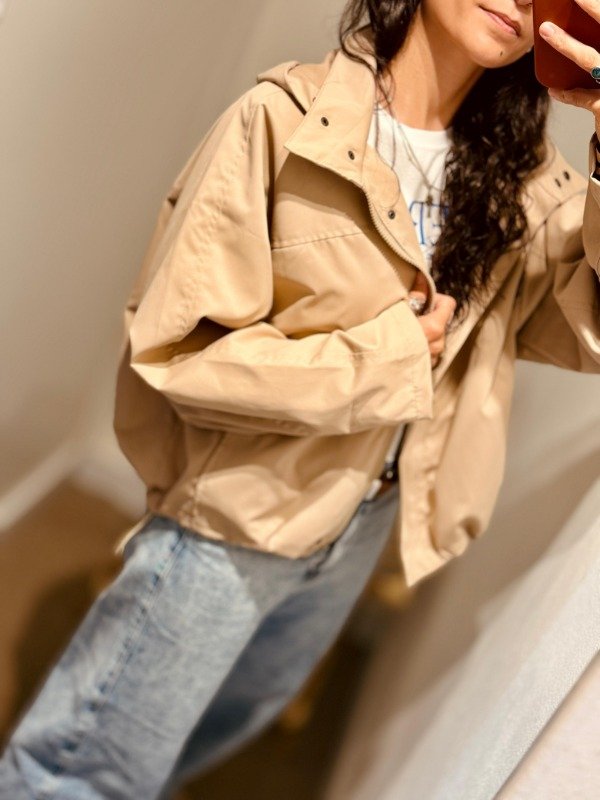 Producto - CAMPERA DE SIRE LIVIANA BEIGE TALLE 40