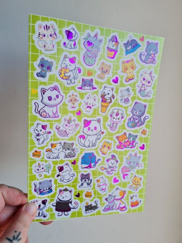 Producto - Plancha de stickers Gatitos foil
