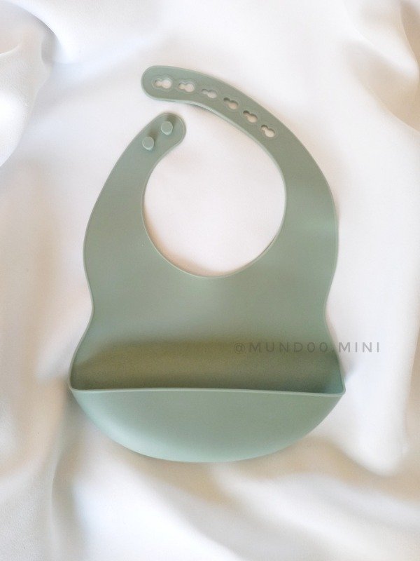 Producto - Babero silicona