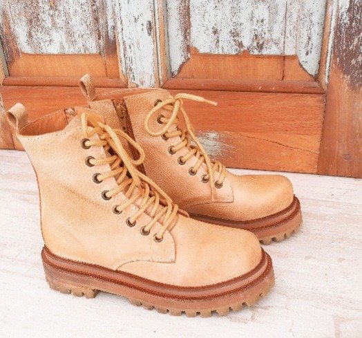 Producto - Borcegos Caring