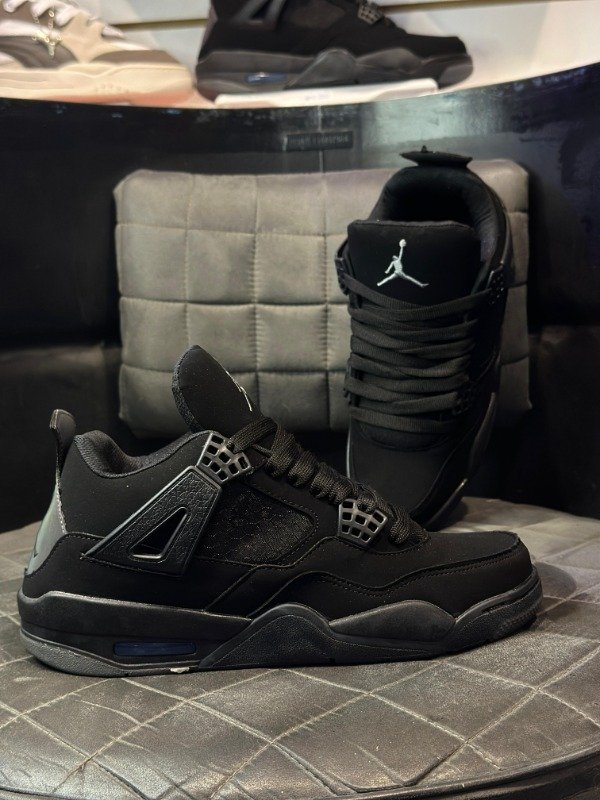 Producto - JORDAN 4 RETRO BLACK CAT
