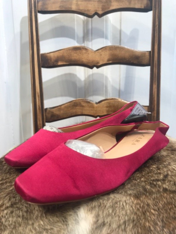 Producto - Sandalias ZARA fucsia - Talle 38- PRECIO: 48x