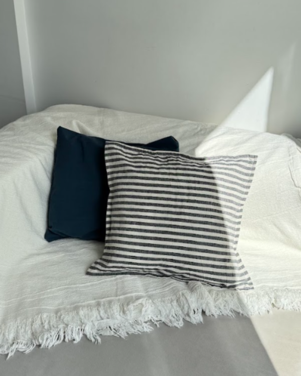 Producto - Almohadon con Funda Rayada 40 x 40