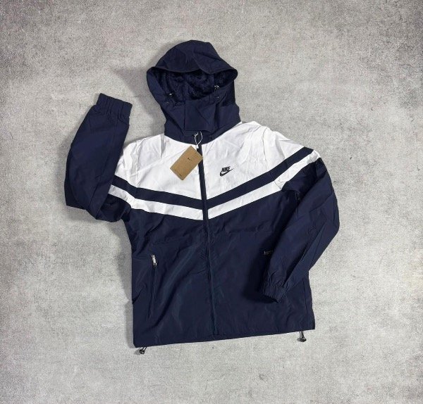 Producto - Rompeviento Jordan o Nike con piel - 4