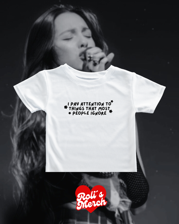 Baby tee Attention