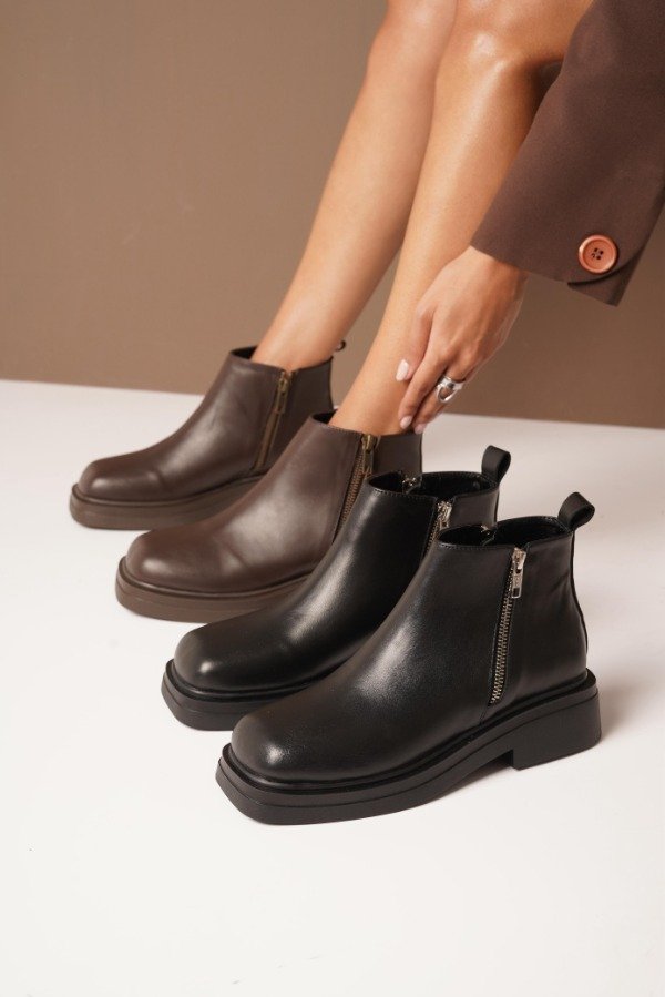 Producto - Prada - Cuero