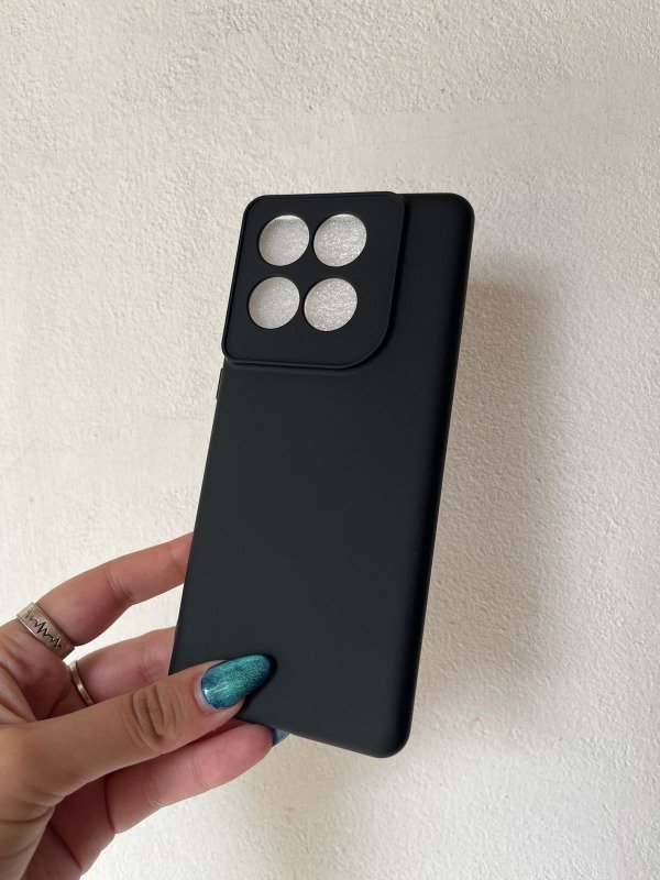 Producto - Edge 60 y edge 60 fusion silicona negra