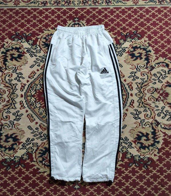 Producto - Pantalón Adidas Retro B