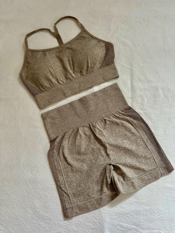 Producto - CONJUNTO LIS