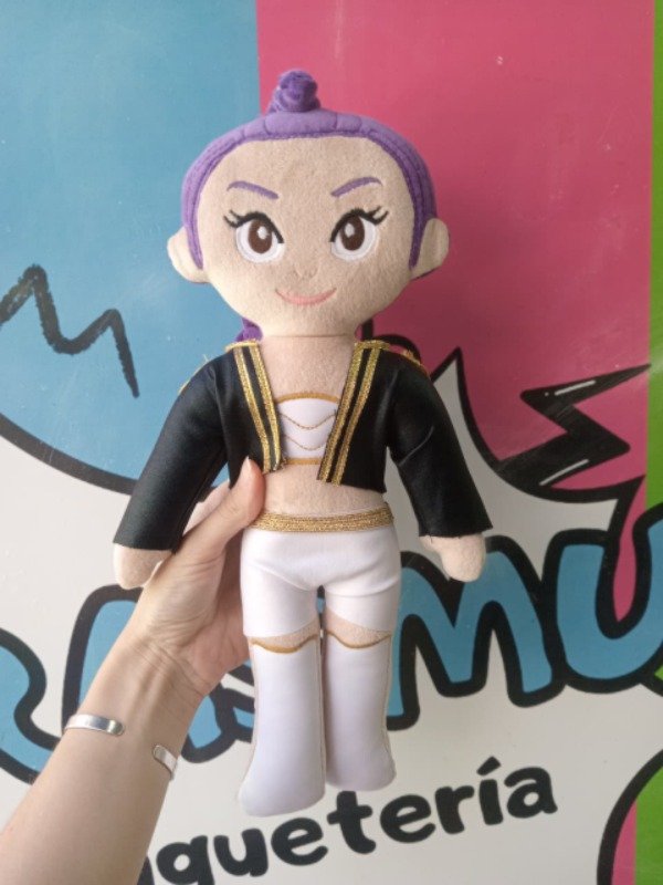 Producto - Peluches Guerreras Kpop