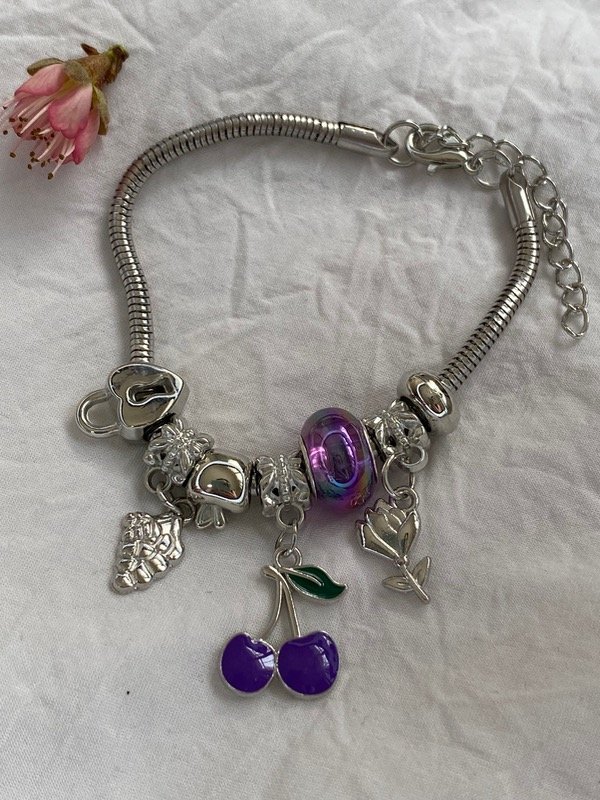 Producto - Pulsera pandora uva