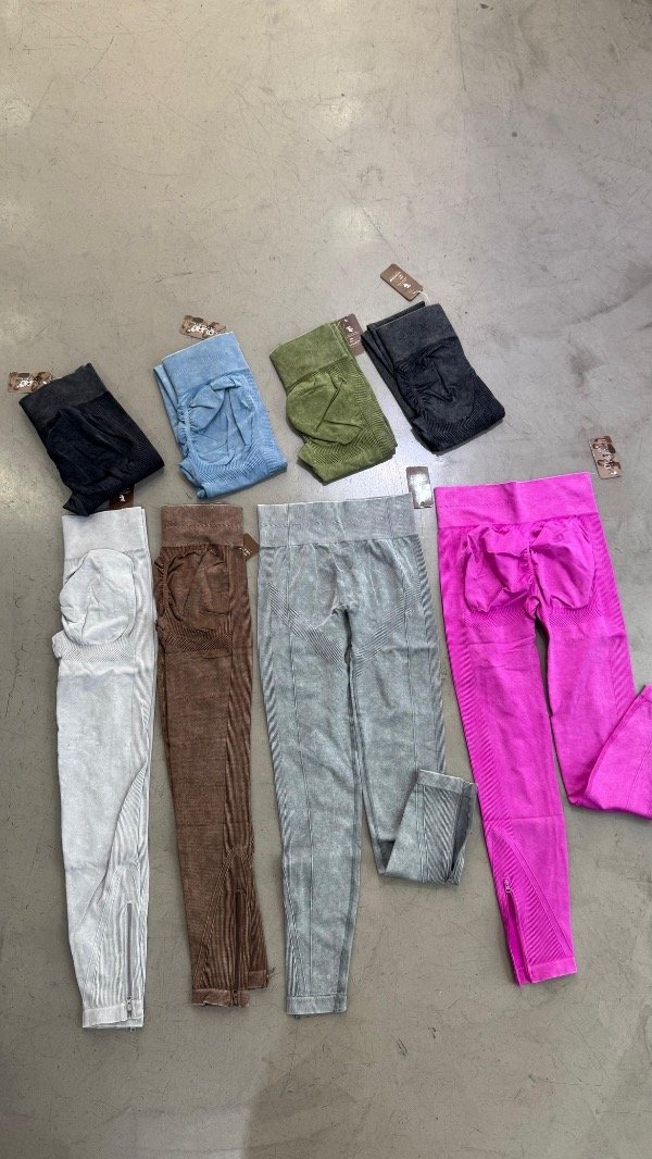 Producto - Calza Larga Push Up con Cierre Sofia 34/36/38